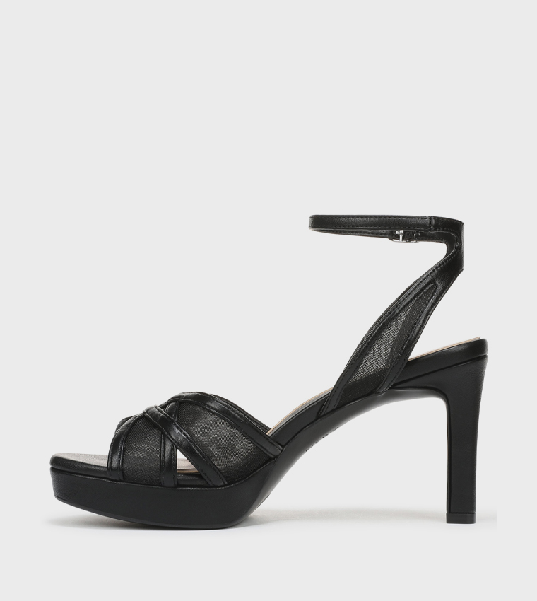 صندل كعب بحزام كاحل