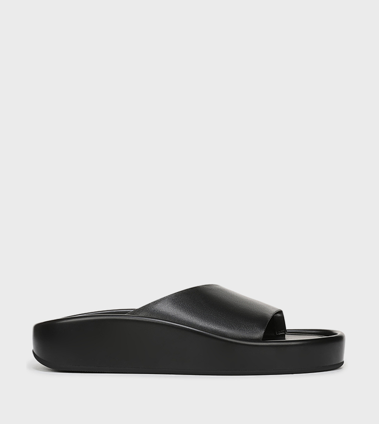 Naturalizer  Flat Sandals - BLACK Flat Sandals