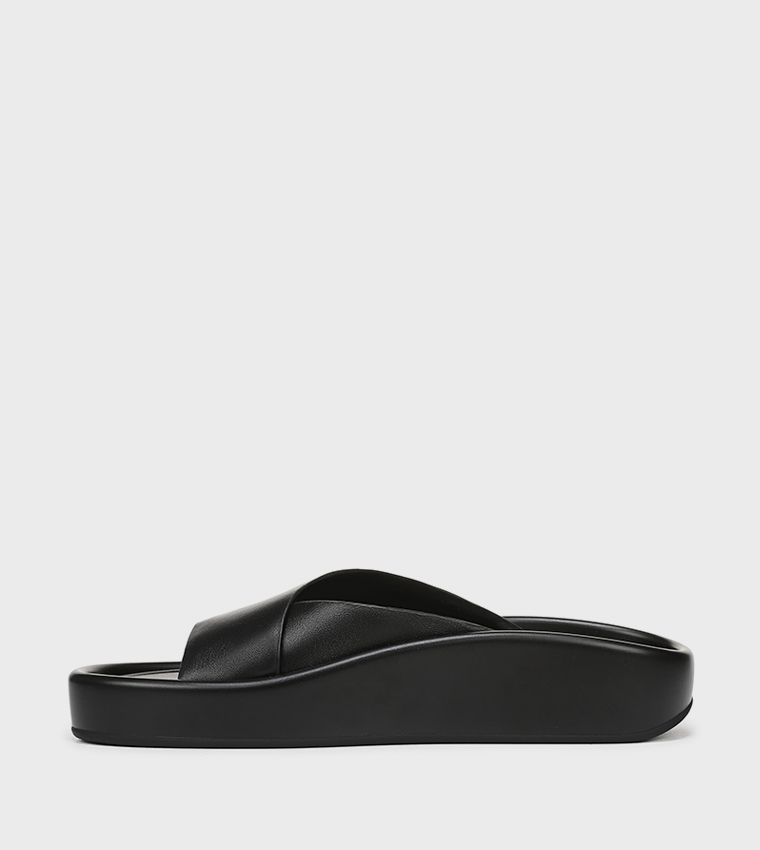 Naturalizer  Flat Sandals - BLACK Flat Sandals