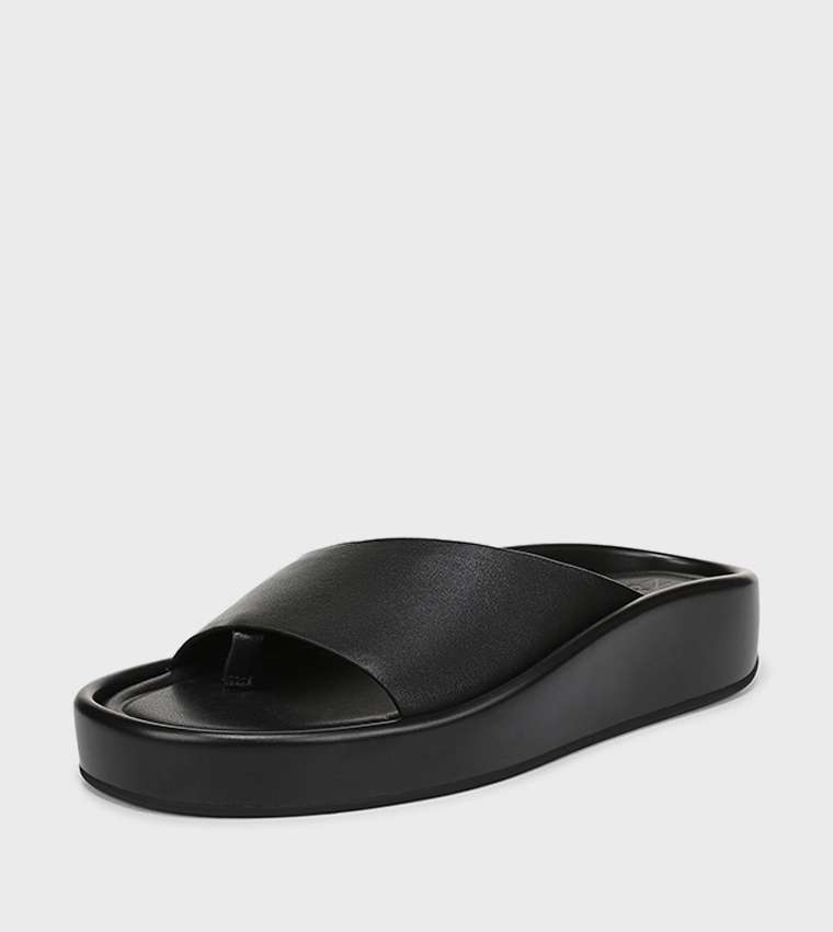 Naturalizer  Flat Sandals - BLACK Flat Sandals