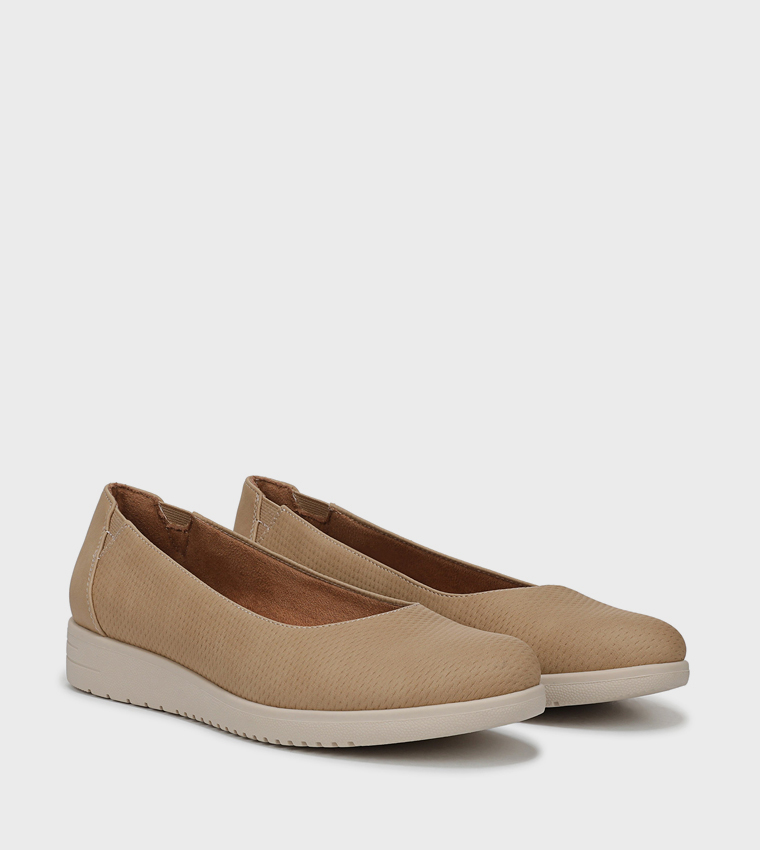 IDEA Slip-On Ballerinas