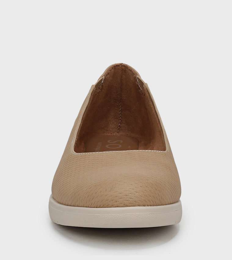 IDEA Slip-On Ballerinas
