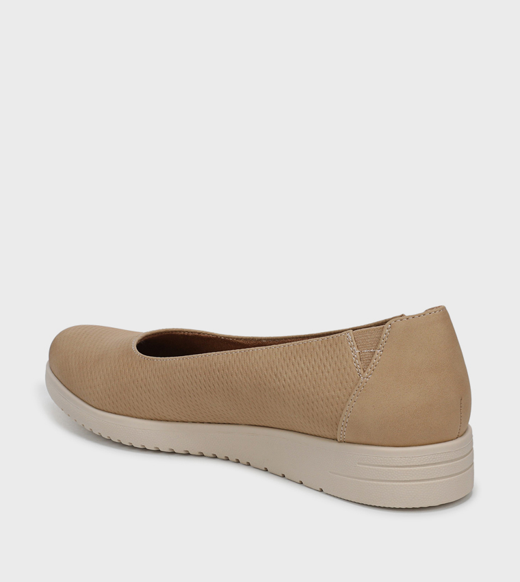 IDEA Slip-On Ballerinas