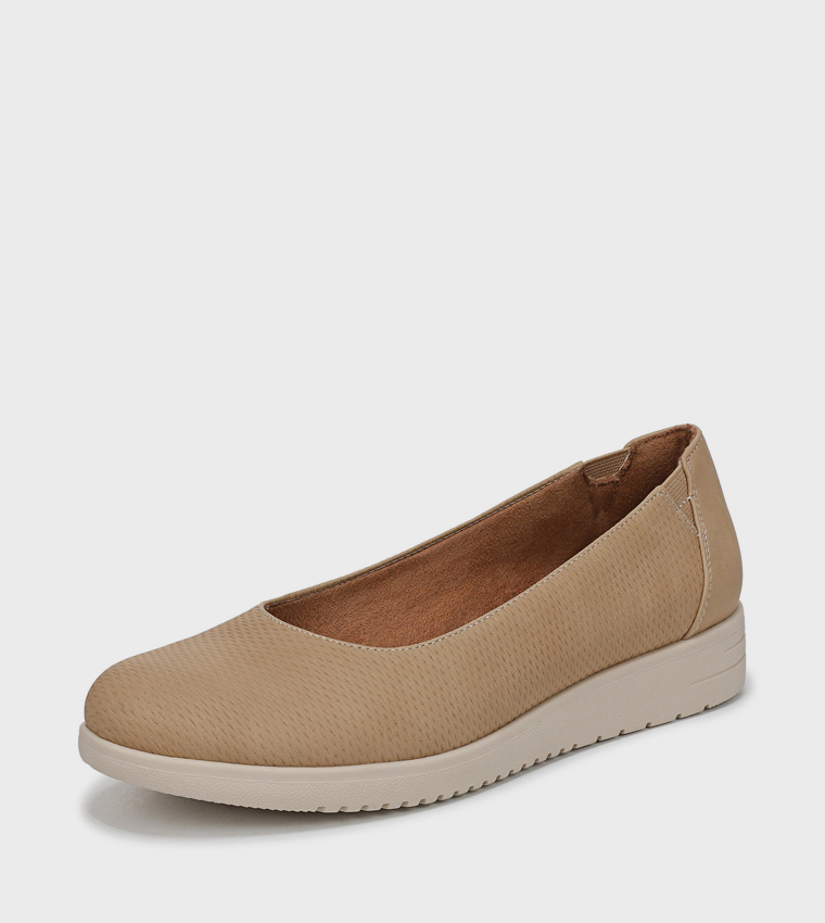 IDEA Slip-On Ballerinas