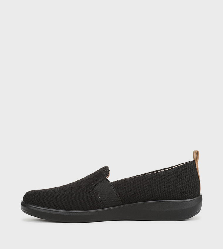 NEXT WAVE Textured Loafers