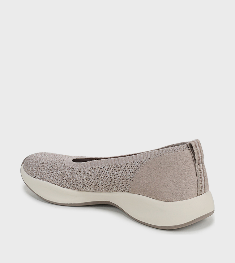 UNITY Slip-On Casual Shoes