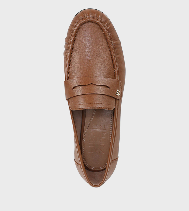 Naturalizer  Loafers & Mocassins - Tan 