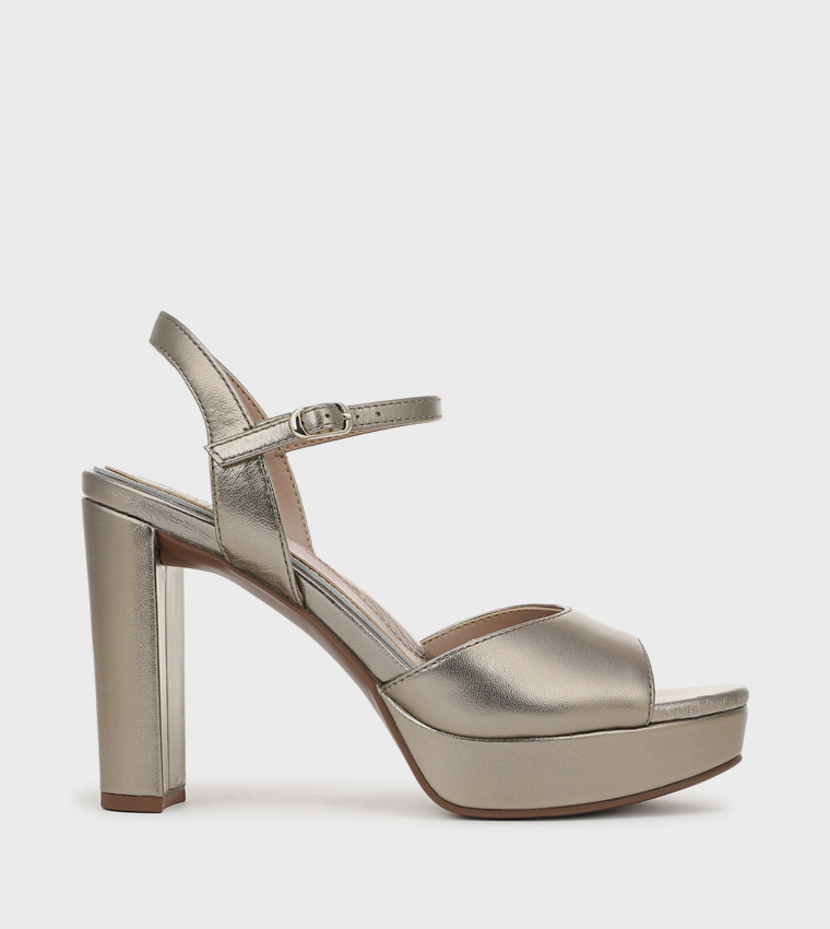 Naturalizer  Heels - Gold Heels