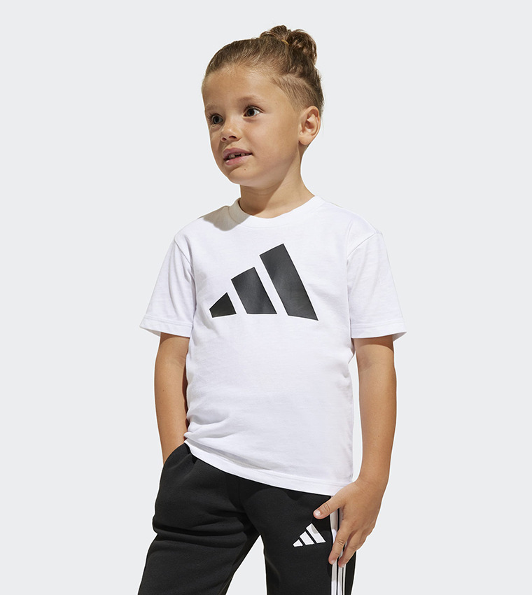 Essentials Short Sleeves T-Shirt