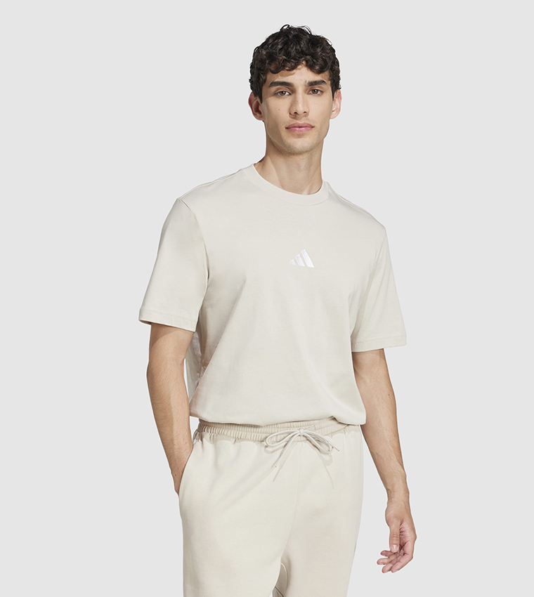 تيشيرت برقبة مستديرة وتطريز شعار