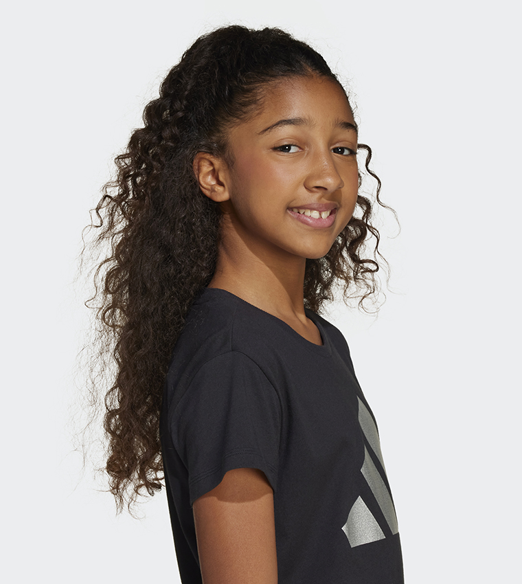 Season Essentials Glam T-Shirt