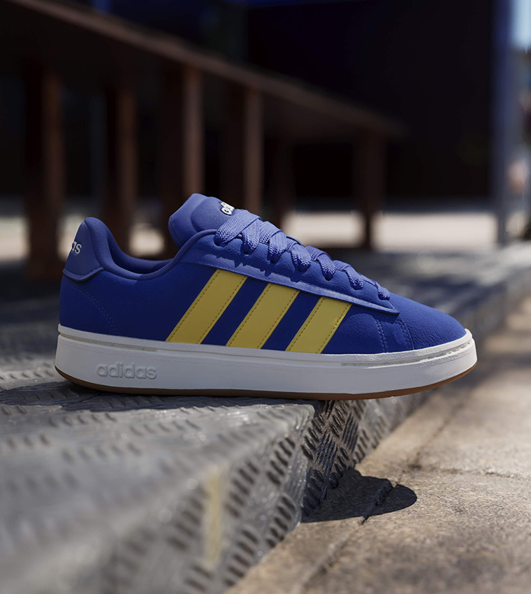GRAND COURT ALPHA Lace Up Sneakers