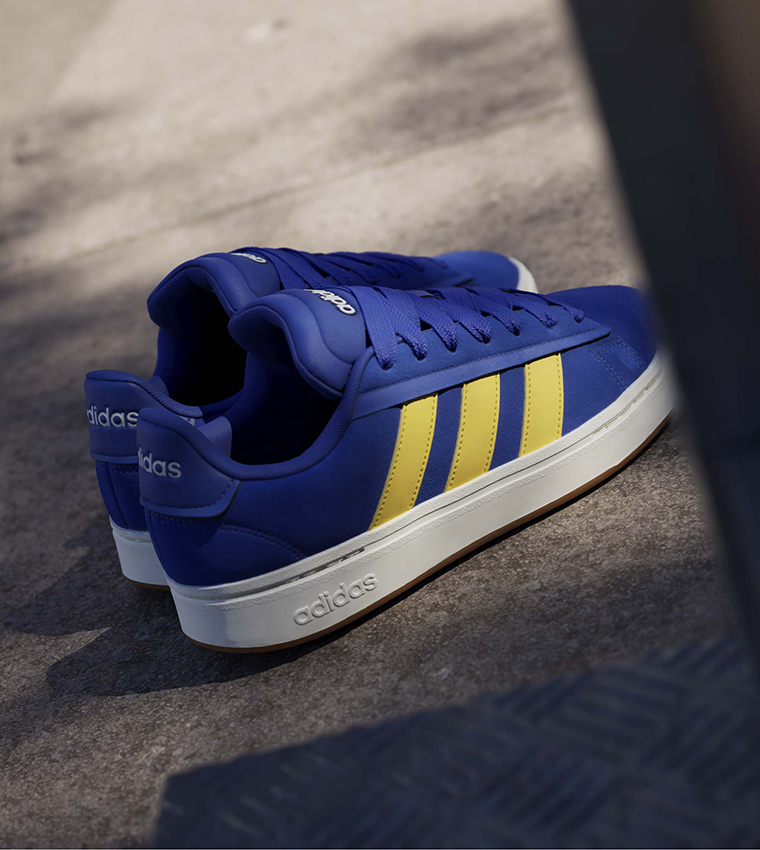 GRAND COURT ALPHA Lace Up Sneakers