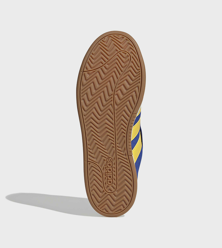 GRAND COURT ALPHA Lace Up Sneakers