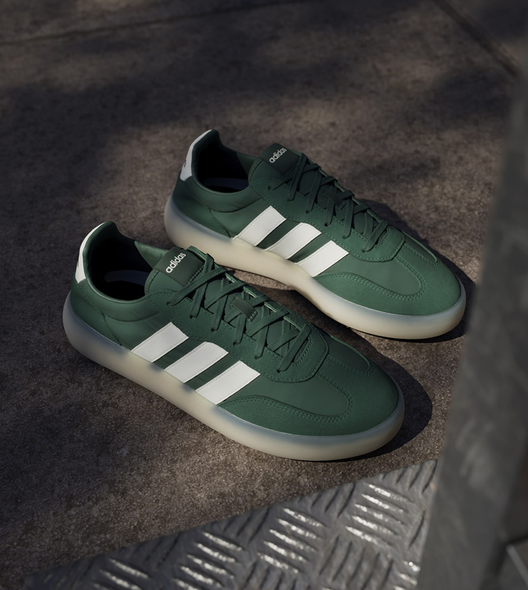 BARREDA DECODE Stripe Detail Lace-Up Sneakers