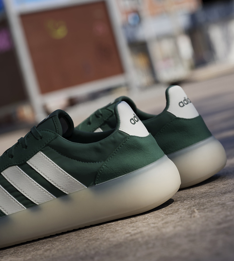 BARREDA DECODE Stripe Detail Lace-Up Sneakers