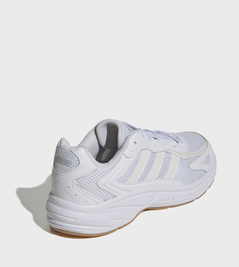 ECLYPTIX 2000 Stripe Detail Lace-Up Sneakers
