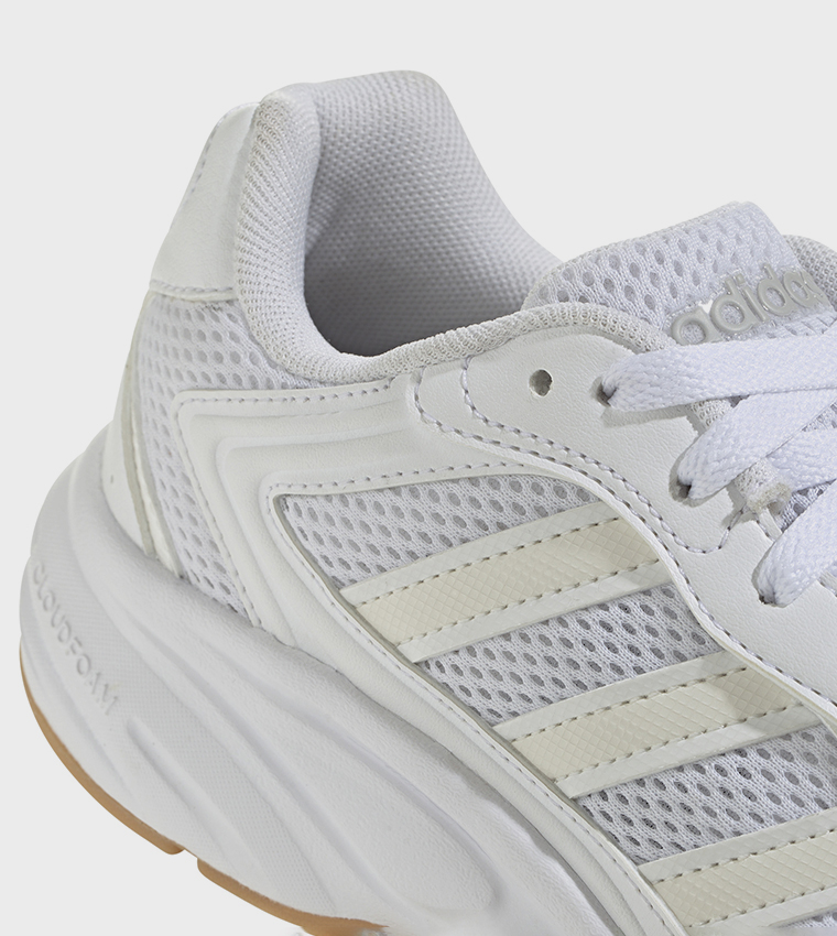 ECLYPTIX 2000 Stripe Detail Lace-Up Sneakers