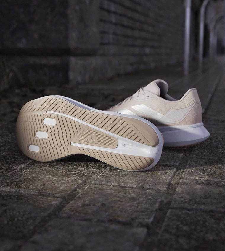 حذاء جري دورامو إس إل 2 مخطط برباط