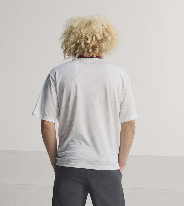 تيشيرت جيرسي مطبوع بكم قصير