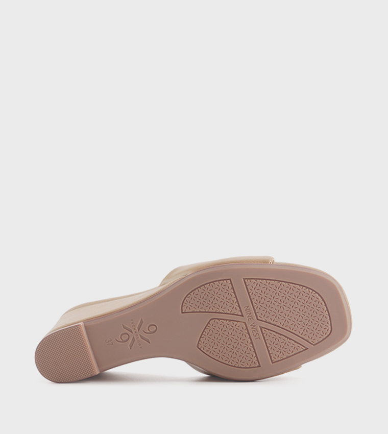 JORINA Metal Detail Wedges