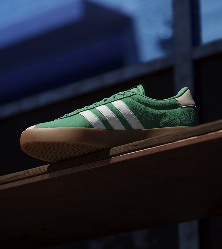 VL COURT 3.0 Lace Up Sneakers