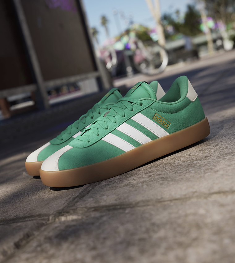 VL COURT 3.0 Lace Up Sneakers