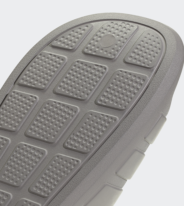 شبشب أديليت فلو