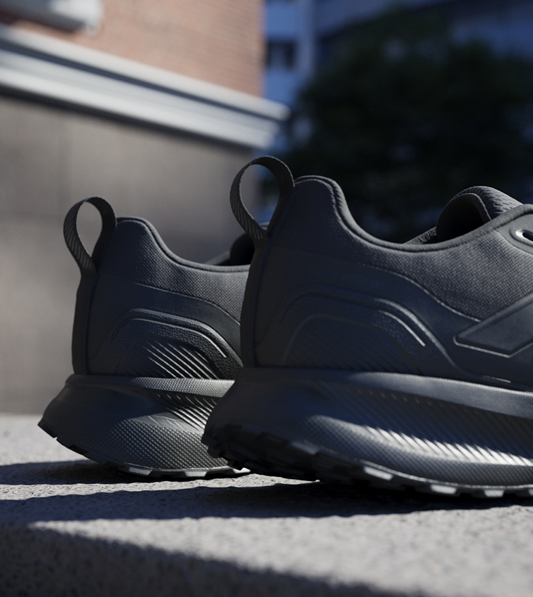 RUNFALCON 5 TR Stripe Detail Lace-Up Shoes