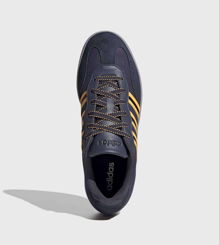 سنيكرز باريدا مخطط برباط