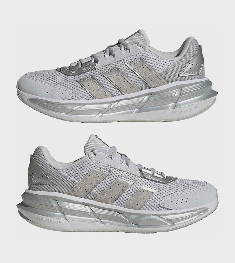 ASTRASTAR Stripe Detail Lace-Up Sneakers