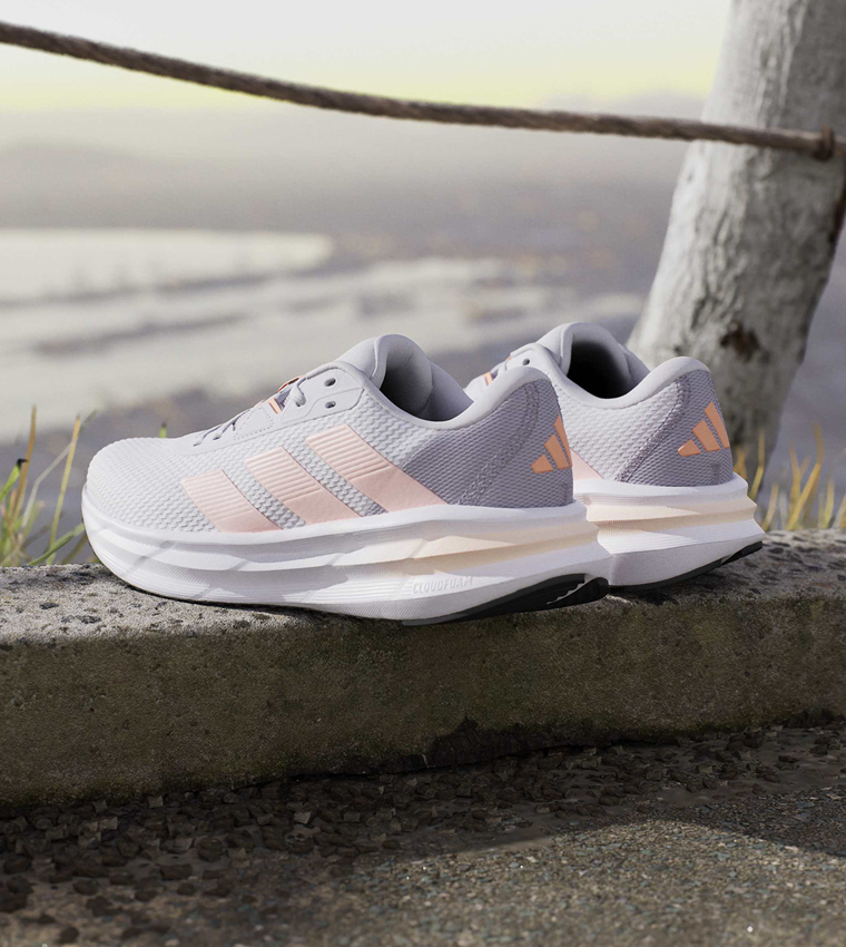 GALAXY 7 Stripe Detail Lace-Up Running Shoes