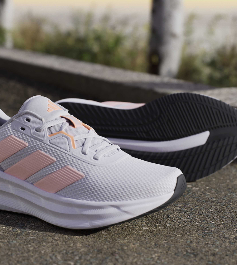 GALAXY 7 Stripe Detail Lace-Up Running Shoes