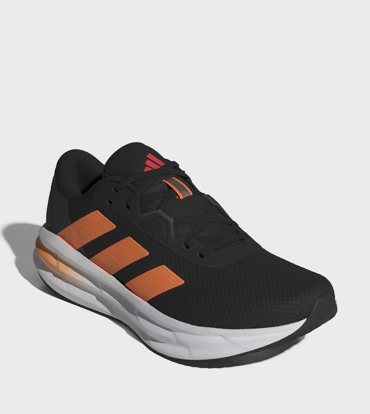 حذاء جري جالاكسي 7 مخطط برباط