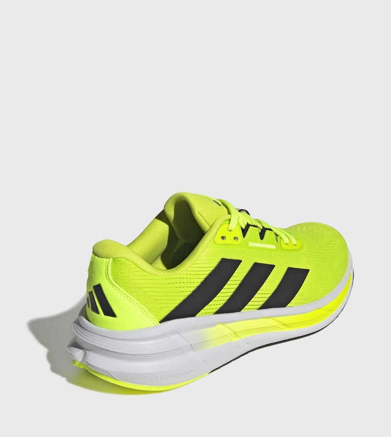QUESTAR 3 Stripe Detail Lace-Up Running Shoes