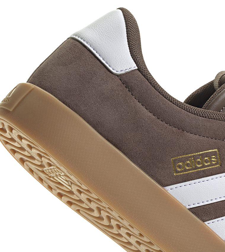 VL COURT 3.0 Lace-Up Sneakers