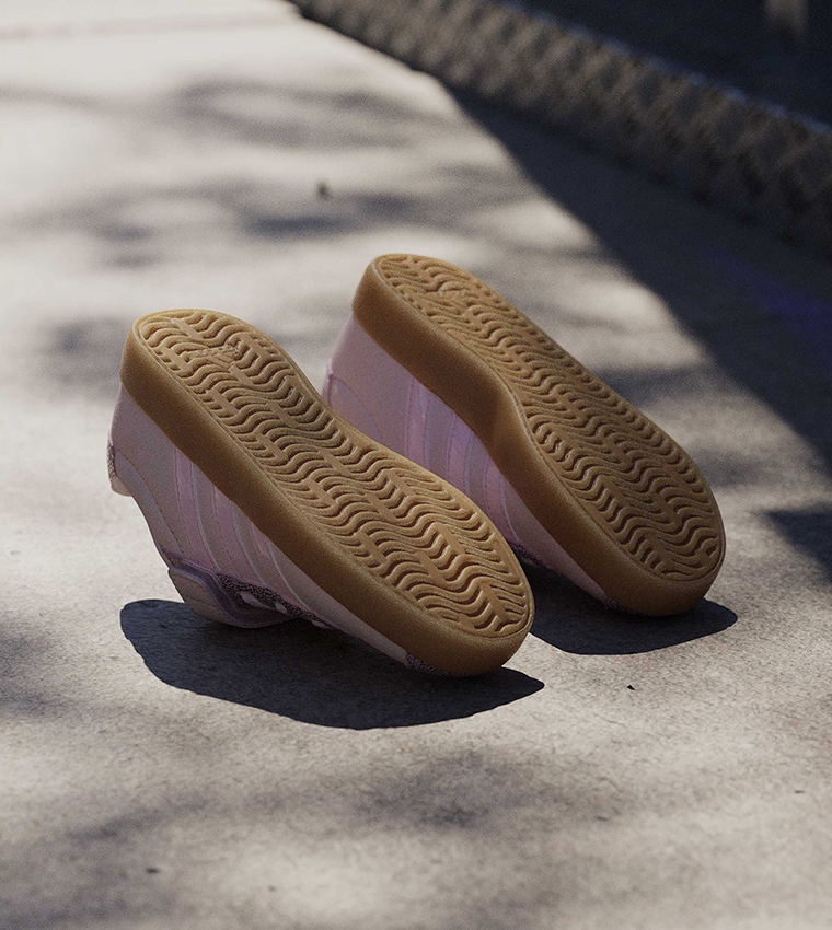 VL COURT 3.0 Lace-Up Sneakers