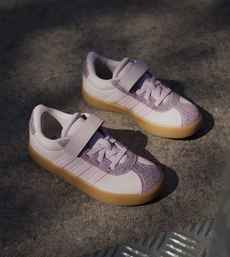 VL COURT 3.0 Lace-Up Sneakers