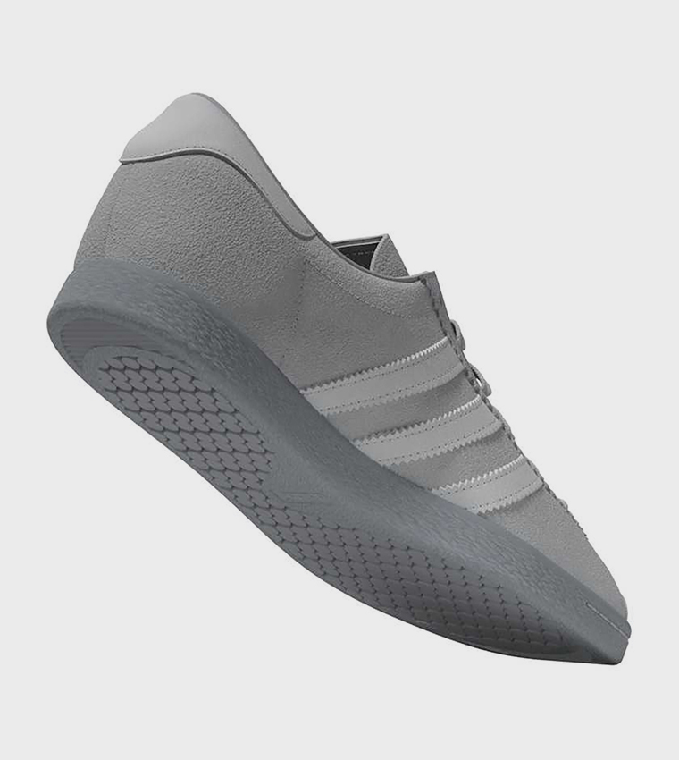 STADT Round Toe Lace-Up Sneakers