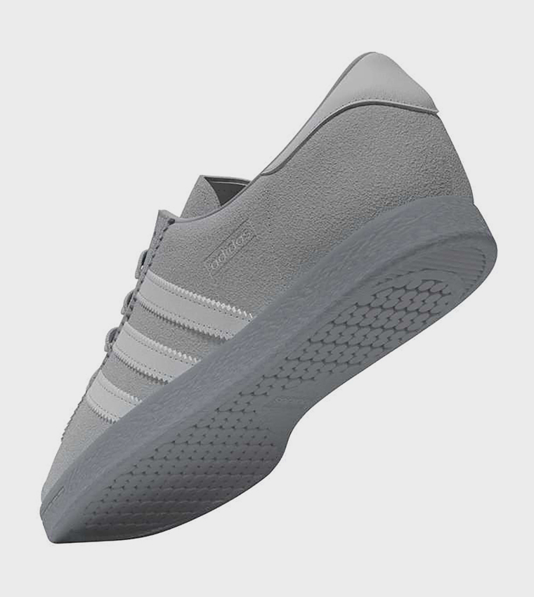 STADT Round Toe Lace-Up Sneakers