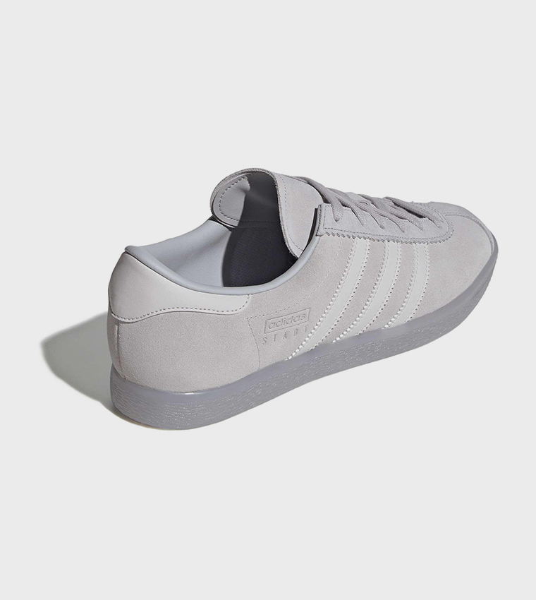 STADT Round Toe Lace-Up Sneakers