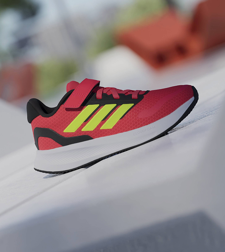 RUN FALCON 5 Runner Sneakers