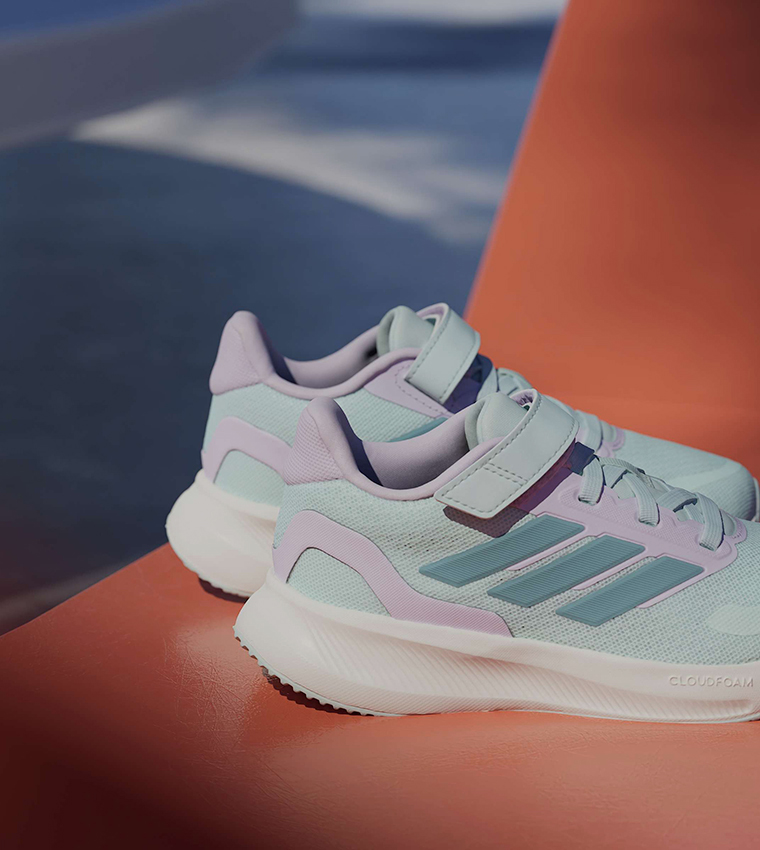 RUN FALCON 5 Runner Sneakers