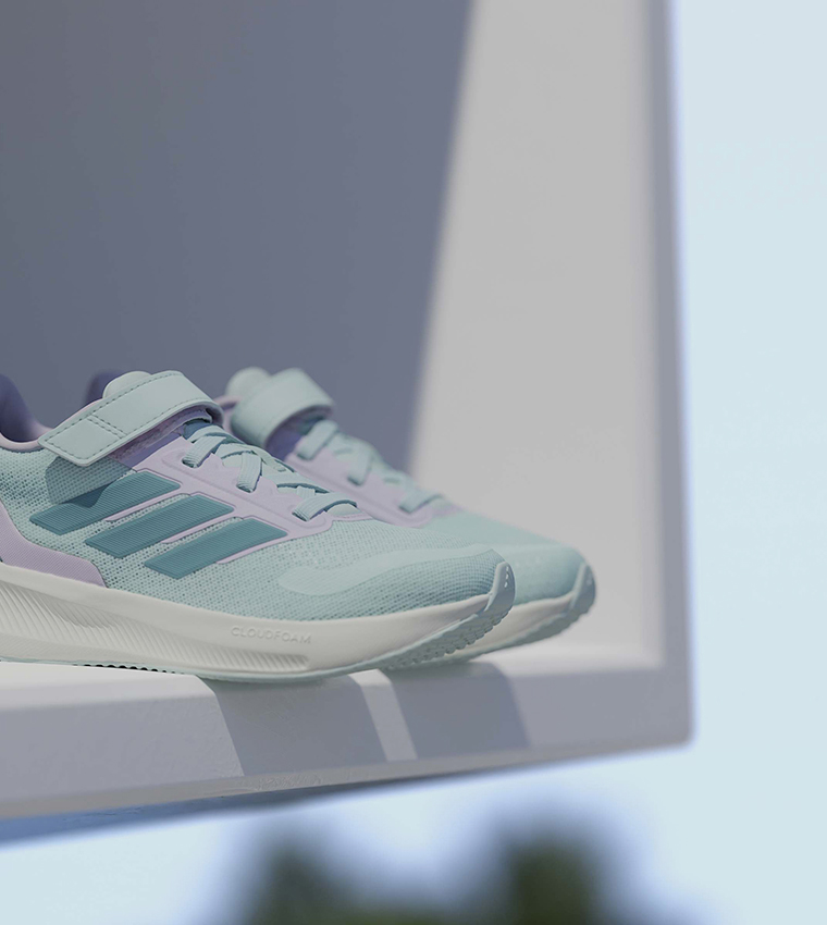 RUN FALCON 5 Runner Sneakers