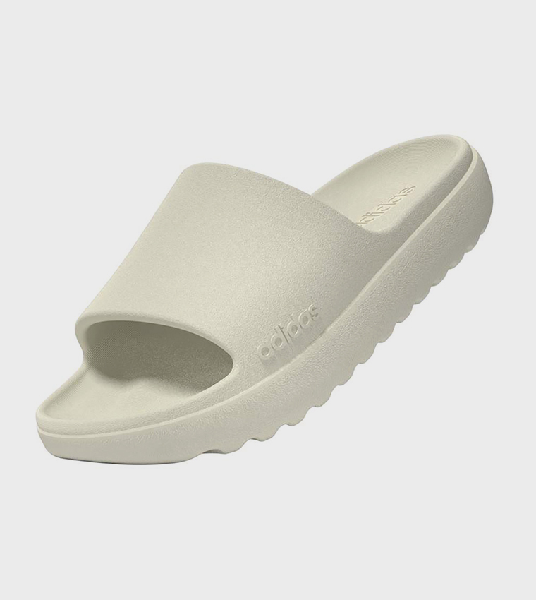 ADILETTE LUMIA Slides