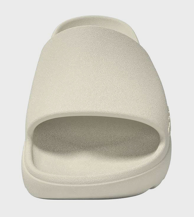 ADILETTE LUMIA Slides