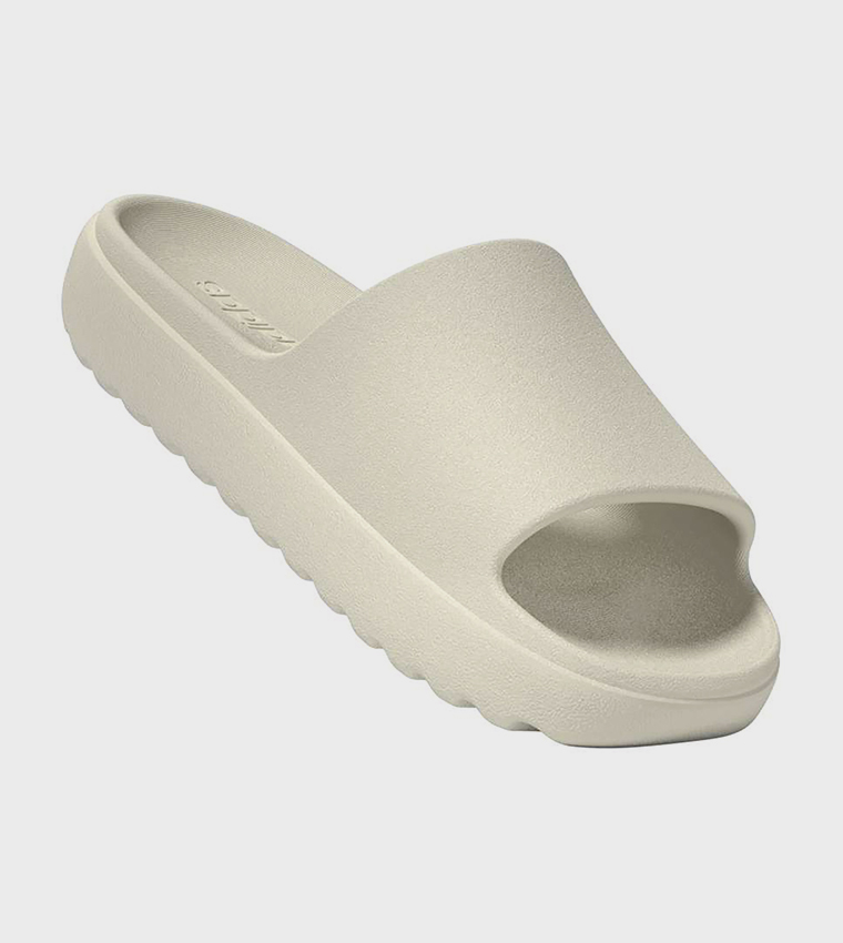ADILETTE LUMIA Slides
