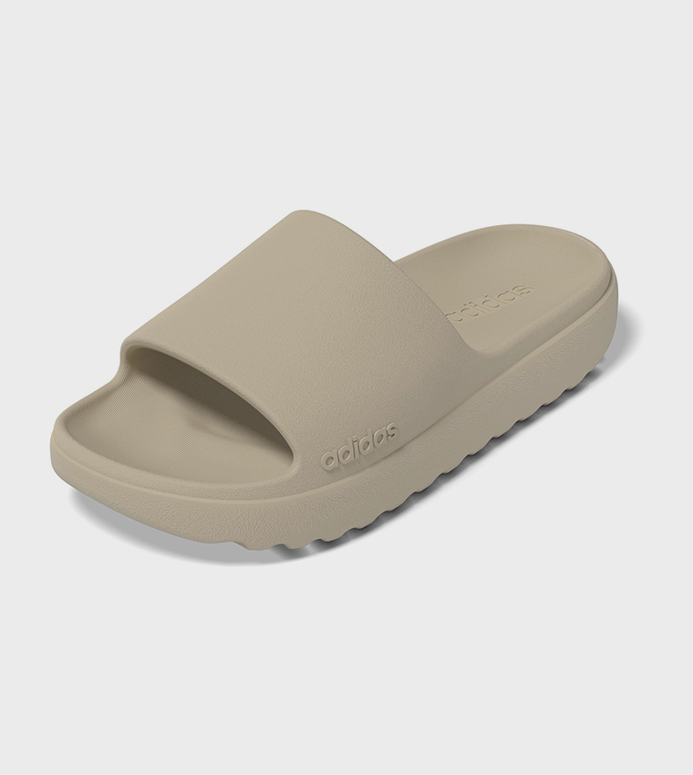 ADILETTE LUMIA Slides