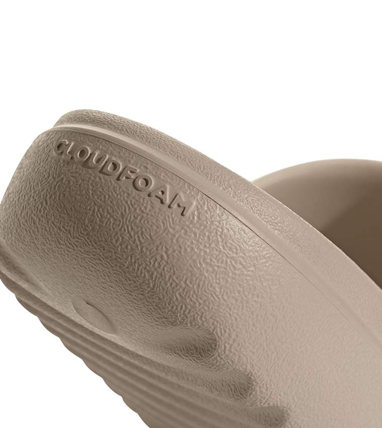 ADILETTE LUMIA Slides