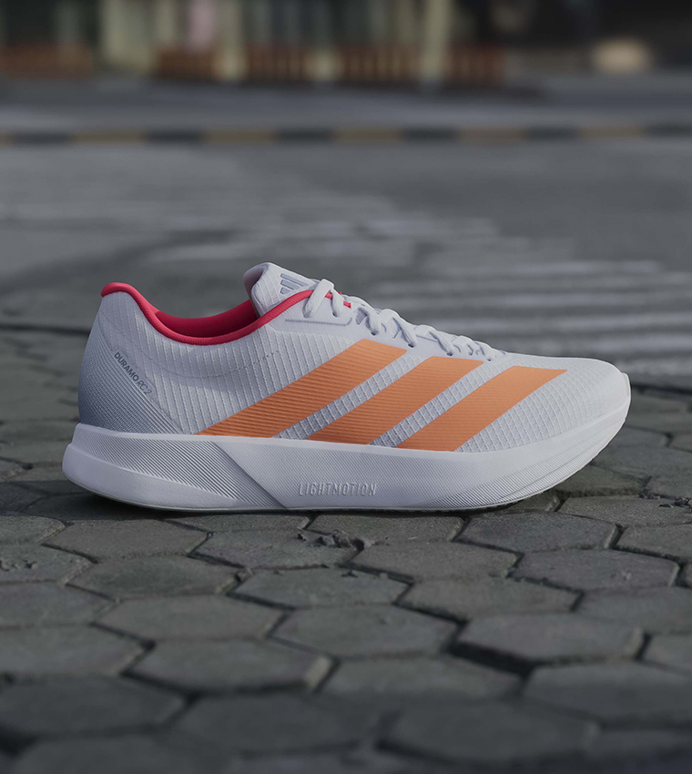 حذاء جري دورامو آر سي 2